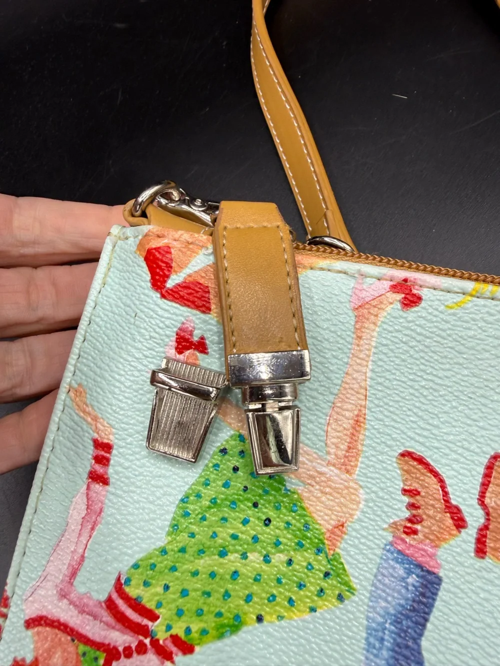 Sydney Love Crossbody Bag Light Blue Fashionistas Retro Mod Print Purse